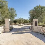 Luxury Borgo Cinera Villa *