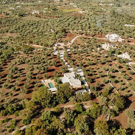 Luxury Borgo Cinera Остуни