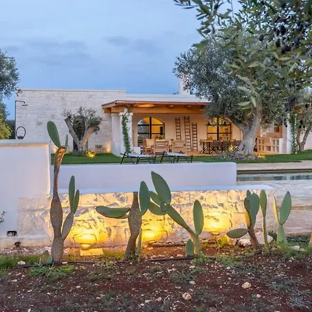 Вилла Luxury Borgo Cinera