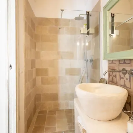 וילה Luxury Borgo Cinera אוסטוני