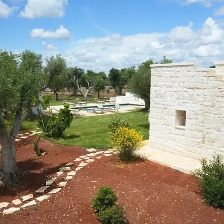 Luxury Borgo Cinera * Остуни