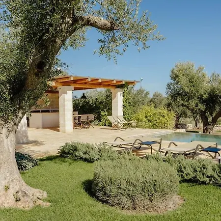 Luxury Borgo Cinera * Остуни